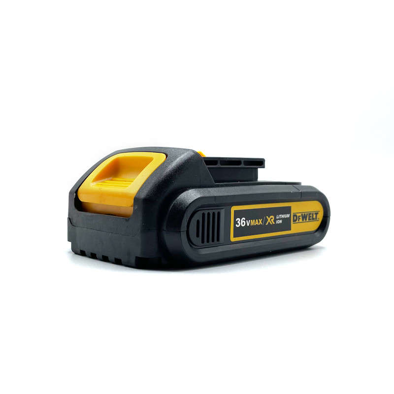 مجموعه 28 عددی پیچ گوشتی شارژی دی اف ولت کد XR36VMAX مجموعه 28 عددی پیچ گوشتی شارژی دی اف ولت کد XR36VMAX