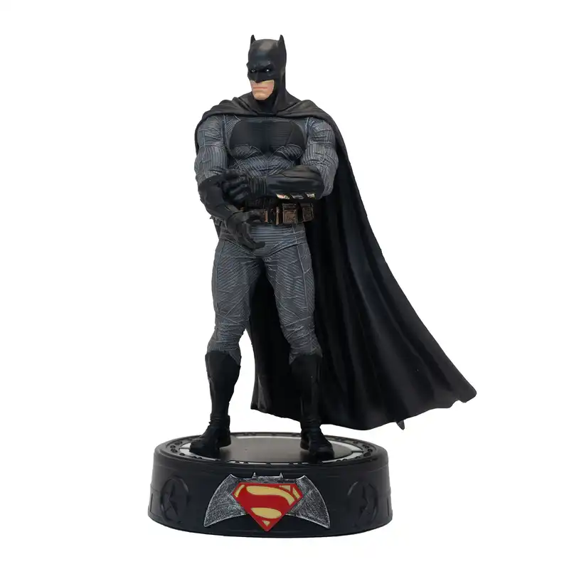 اکشن فیگور آیرون استودیوز مدل بتمن THE GOTHAM GUARDIAN