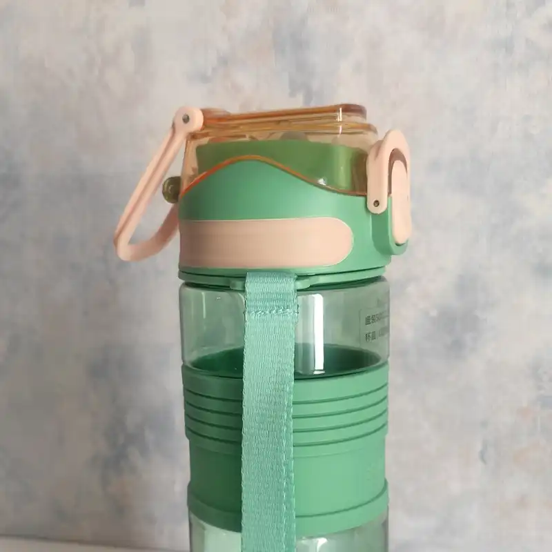 قمقمه مدل نی دار بند دار گنجایش 0.85 لیتر