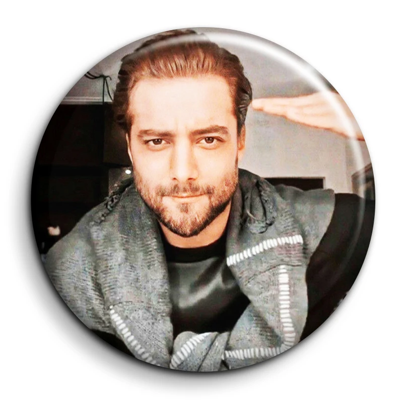 پیکسل گالری باجو طرح ماکان بند امیر مقاره و رهام هادیان کد 193