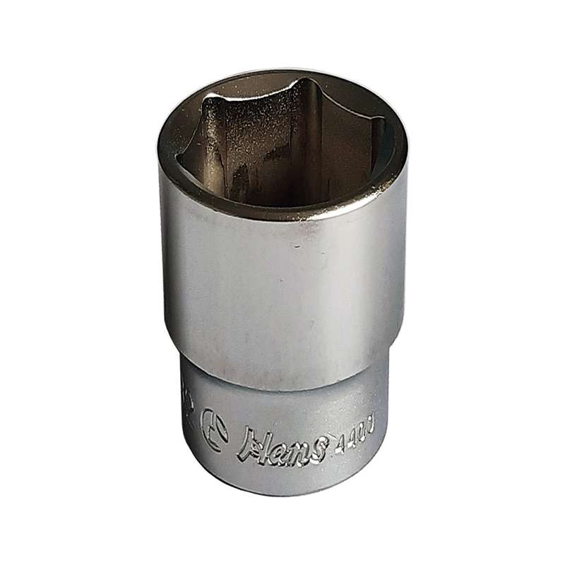 آچار بکس هنس مدل AT-018 سایز 18 میلیمتر آچار بکس هنس مدل AT-018 سایز 18 میلیمتر