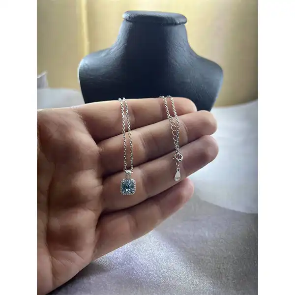 گردنبند نقره زنانه سواروسکی مدل تمام سنگ جواهری کد 6988712