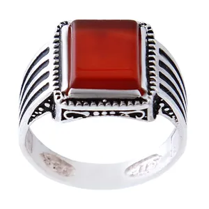 انگشتر نقره مردانه بازرگانی میلادی مدل سنگ عقیق رکاب کلاسیک سیلندری سیاه قلم کد AM_1265