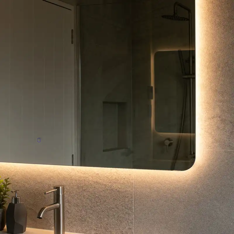 آینه سرویس بهداشتی مدل مستطیل افقی بک لایت کد wr70