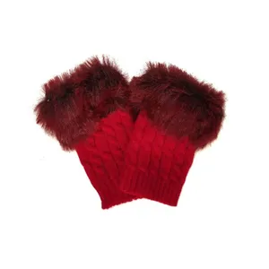 دستکش بافتنی زنانه مدل خزدار کد 06 رنگ قرمز