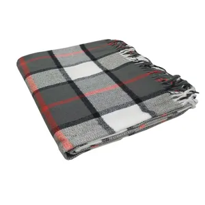 پتو مسافرتی تیتان مدل هیراد کد T150 سایز 160×230 سانتی متر