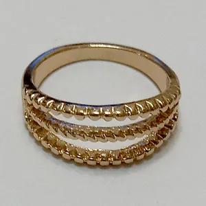 انگشتر زنانه مدل mb3089