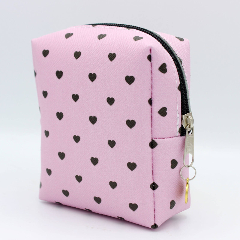 کیف لوازم آرایش زنانه طرح قلب مدل 003 مجموعه 3 عددی