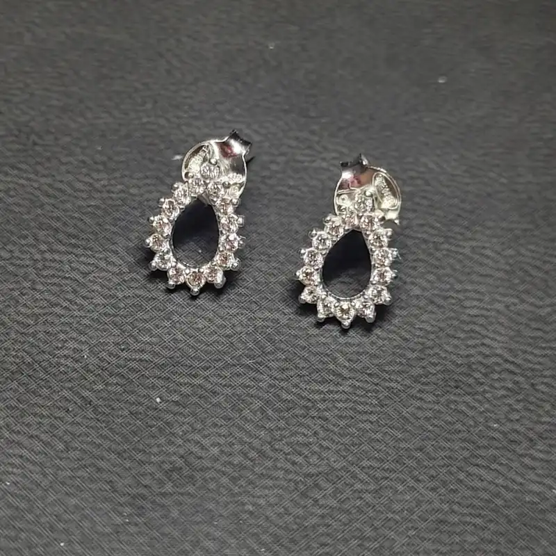 گوشواره نقره زنانه مدل اشک 6398