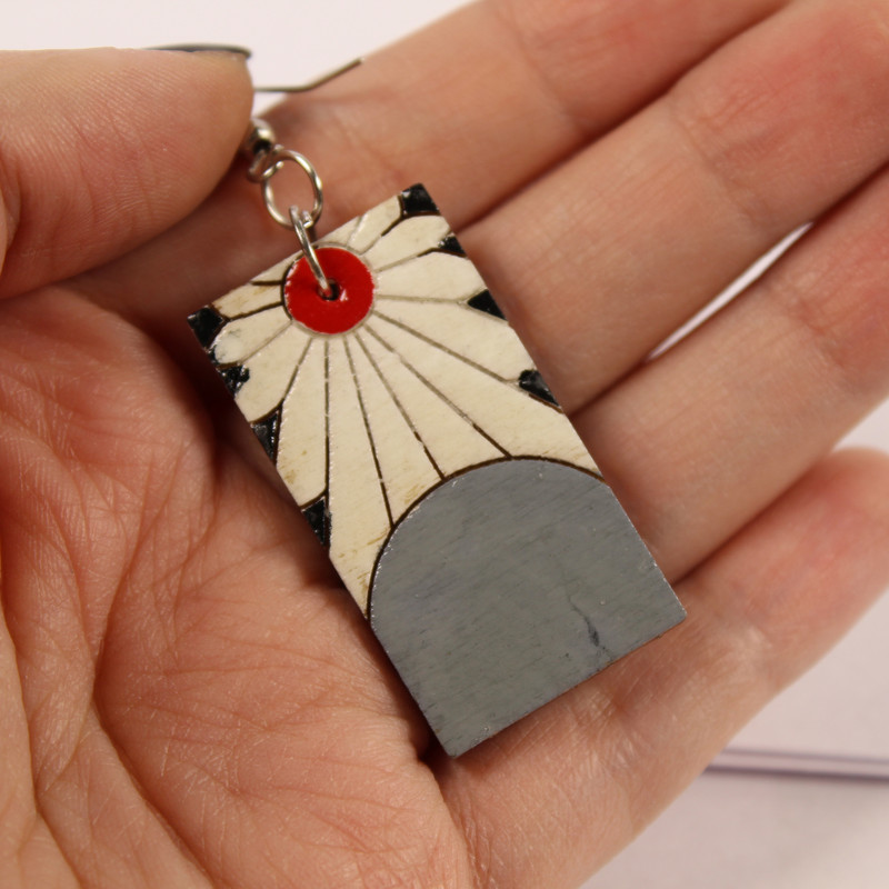 گوشواره دخترانه مدل سرهه طرح شیطان کش کد 07 گوشواره دخترانه مدل سرهه طرح شیطان کش کد 07