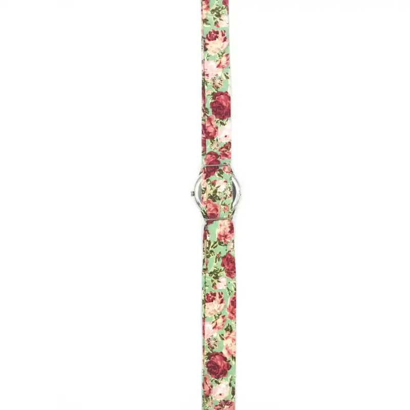 ساعت مچی عقربه ای زنانه مدل بند پارچه ای کد 4508