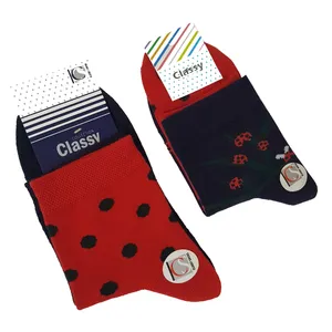 جوراب دخترانه طرح کفشدوزک مدل تا به تا مجموعه دو عددی