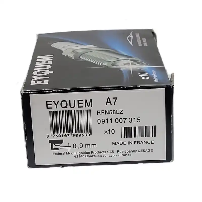 شمع خودرو اکیوم مدل RFN58LZ بسته 10 عددی