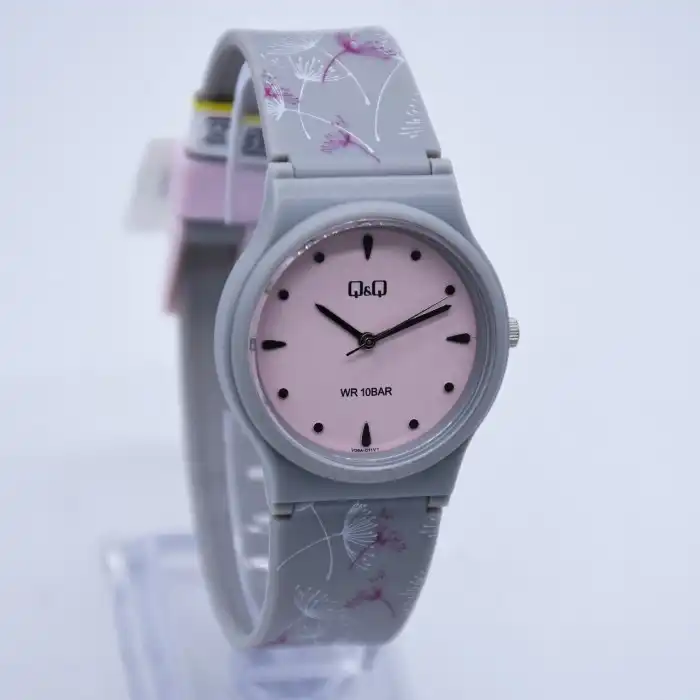 ساعت مچی عقربه ای زنانه کیو اند کیو مدل V06A-011VY