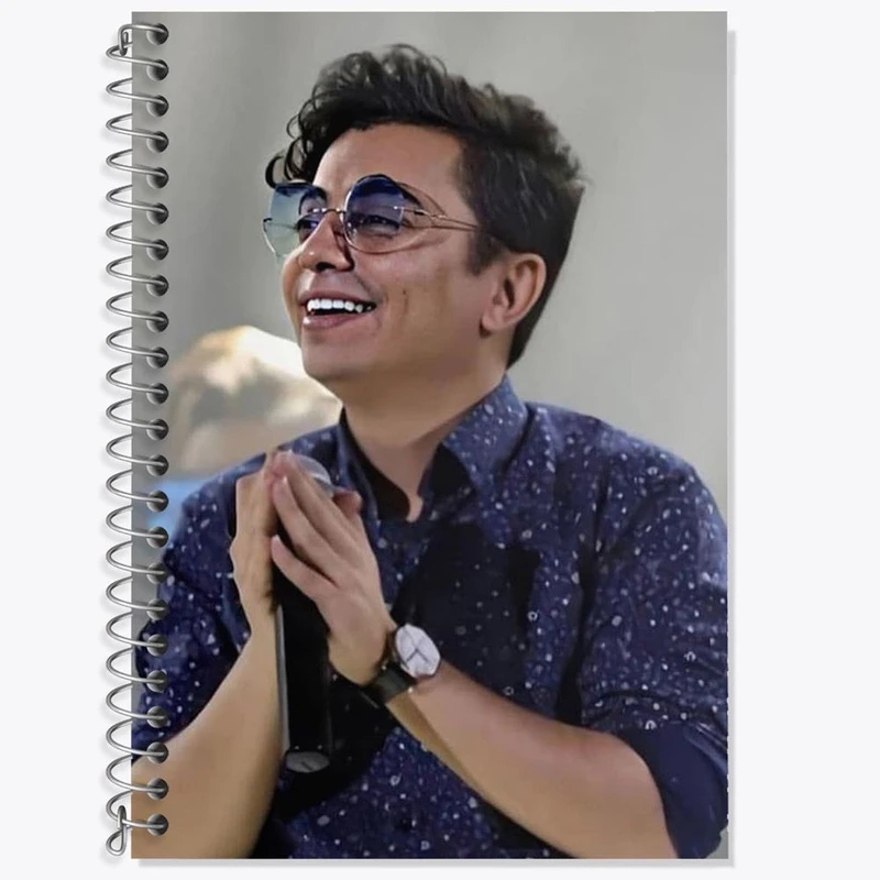 دفتر زبان 50 برگ خندالو مدل سه خط طرح محسن ابراهیم زاده کد 3328