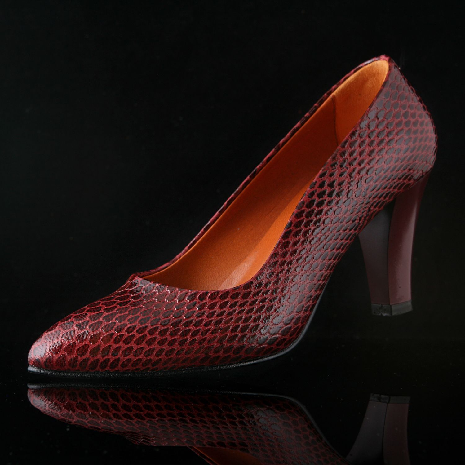 کفش زنانه چرم یلسان مدل  ژاکلین کد ZRK-ZKL-600-MRV -  - 2