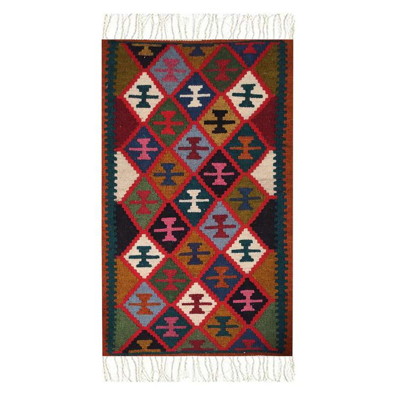 گلیم دستبافت نیم متری مدل آذربایجان کد ma03 