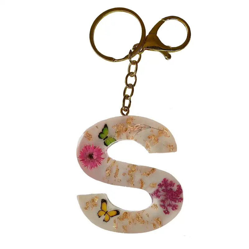 جاکلیدی مدل رزینی طرح گل وپروانه حرف S