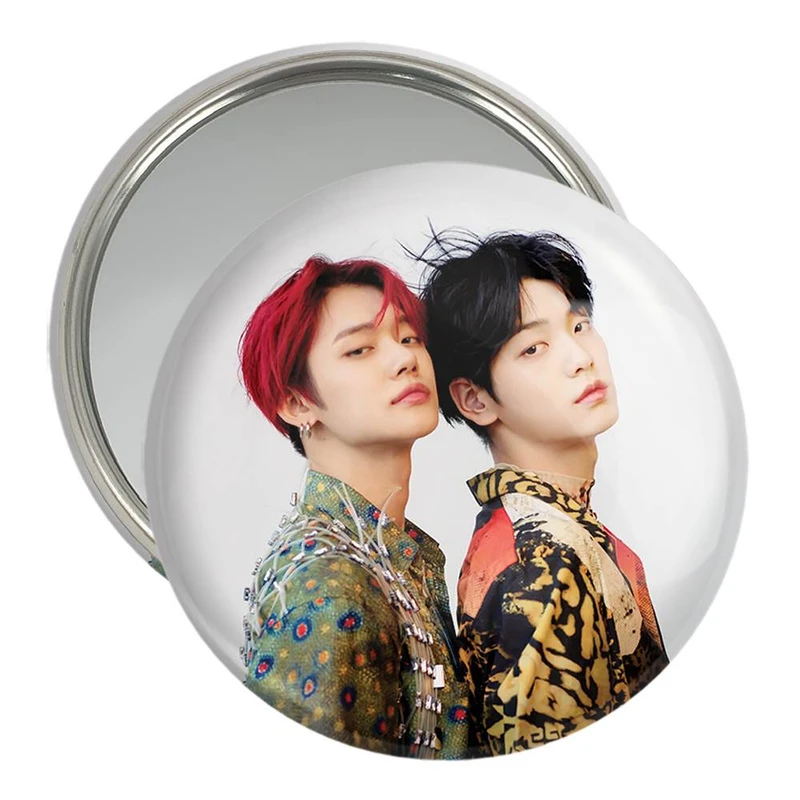 آینه جیبی خندالو مدل سوبین و یونجون گروه تی اکس تی TXT  کد 11831