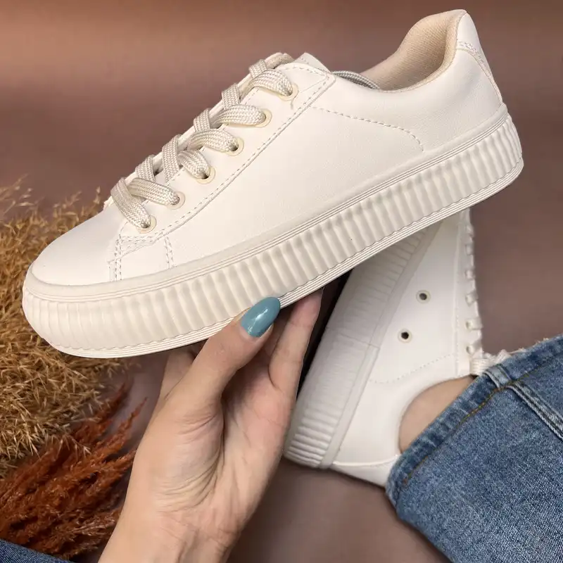 کفش روزمره زنانه مدل موگه 4