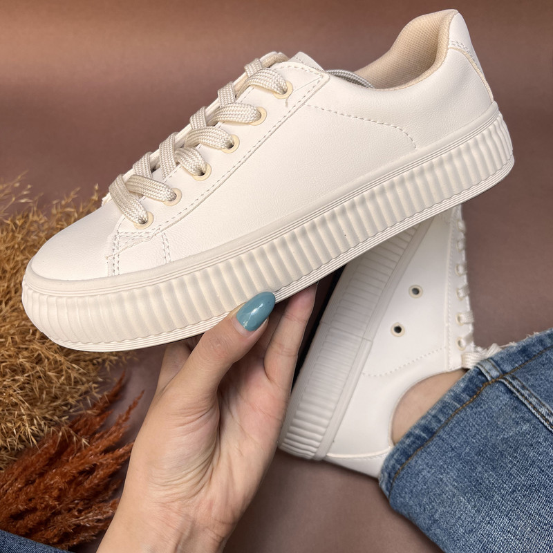 کفش روزمره زنانه مدل موگه 4