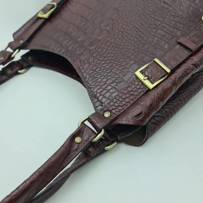 کیف دستی زنانه مدل لاویا چرم طبیعی کد A_660