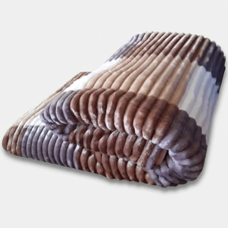 پتو مسافرتی مدل پلیسه کد W200 سایز 150×200 سانتی متر