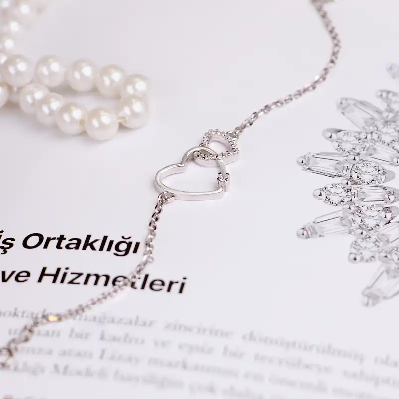 دستبند نقره زنانه جی تی ای مدل قلب