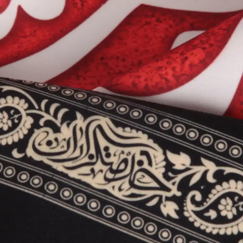 پرچم خدمتگزاران مدل کتیبه محرم طرح حضرت اباعبدالله الحسین و حضرت زینب و حضرت رقیه علیهم السلام کد 40003147