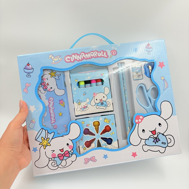 ست لوازم تحریر طرح کرومی و سینامورول بسته 18 عددی