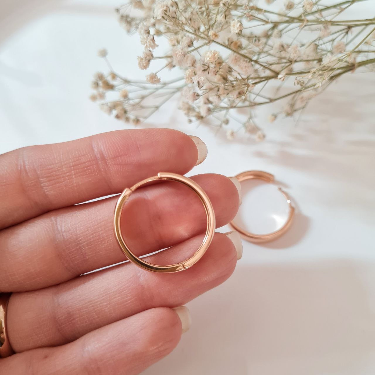 گوشواره زنانه ژوپینگ مدل حلقه ای ساده کد B35