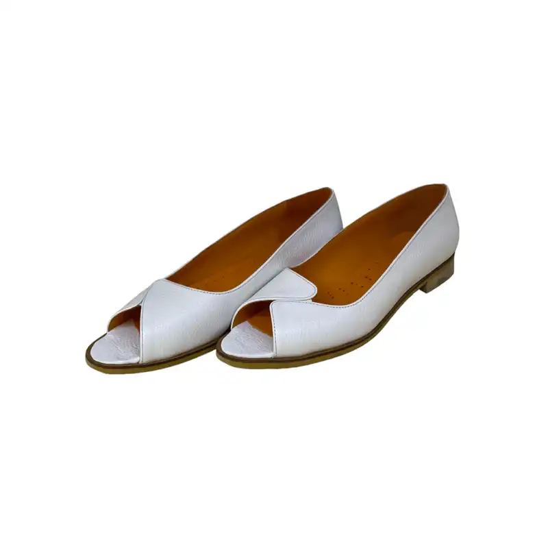 صندل زنانه مدل دو تیکه چرم طبیعی رنگ سفید