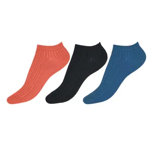 جوراب زنانه مدل جوراب زنانه ایجی ویجی مدل کبریتی کد w2-122 بسته 3 عددی