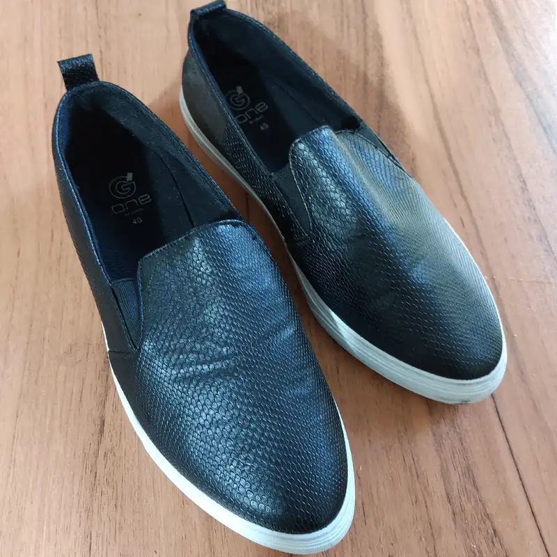 کفش روزمره زنانه جیمو مدل پوست ماری