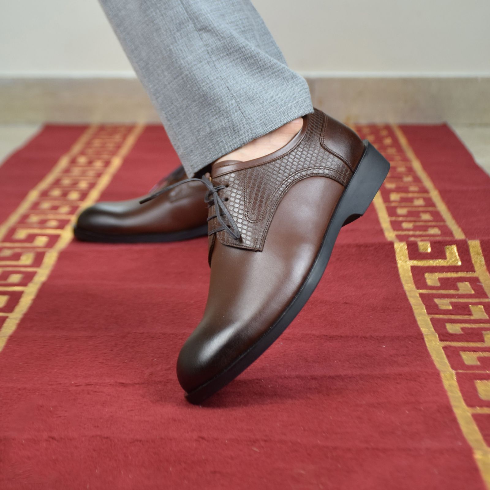 کفش مردانه کرمانی مدل چرم طبیعی دستدوز طبی کد 1075 رنگ قهوه ای -  - 7