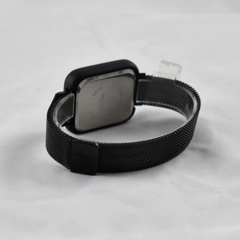 ساعت مچی دیجیتال مردانه مدل ۰۰۱