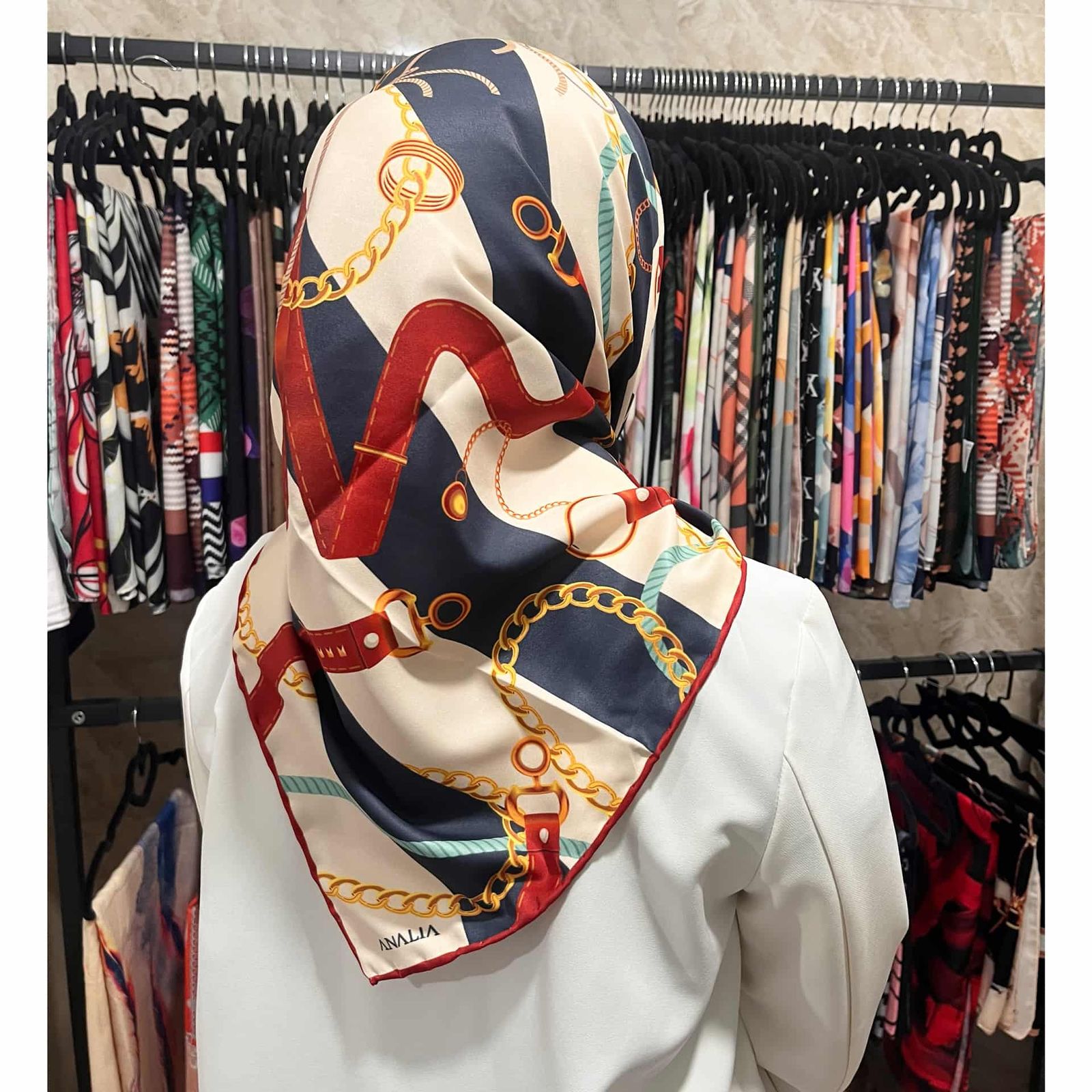 روسری زنانه مدل ابریشم روز مادر طرح زنجیری جدید کد ana-2955 - - 21