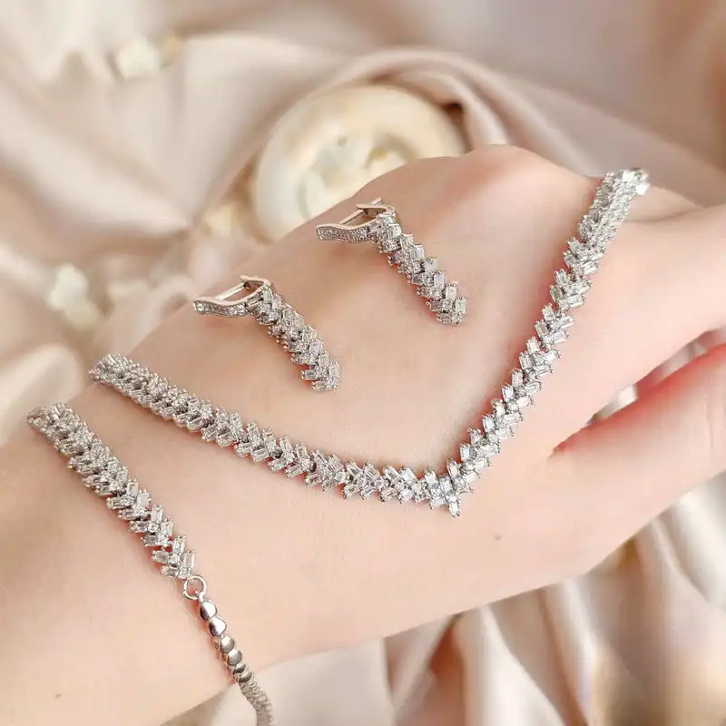 نیم ست نقره زنانه مدل پرنس BF83