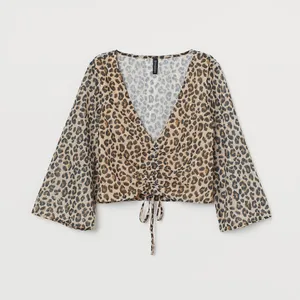 بلوز آستین سه ربع زنانه دیوایدد مدل 0725711001