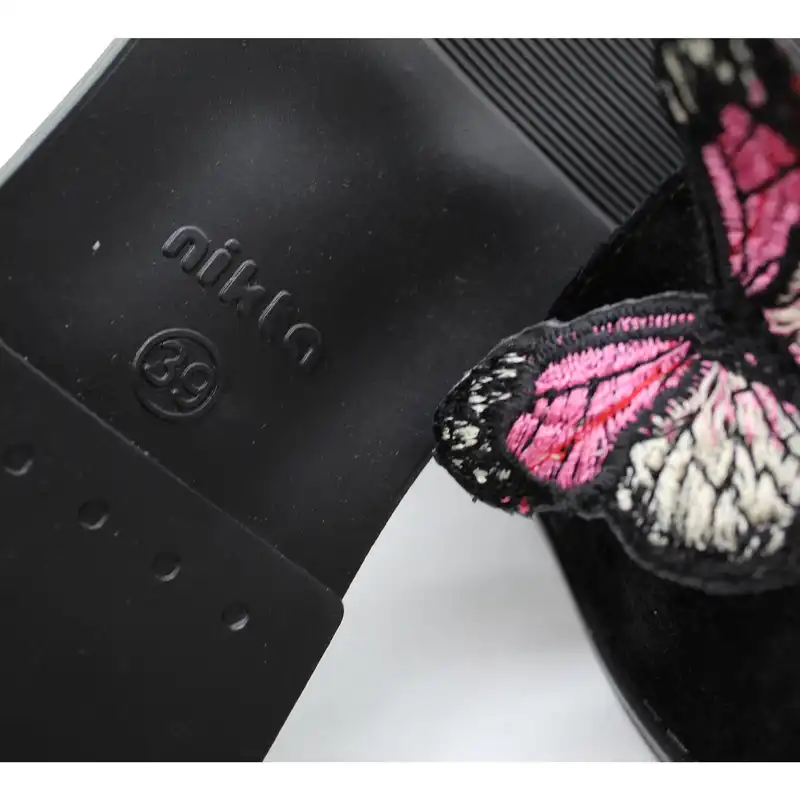 صندل زنانه نیکتا مدل 22-6000 پروانه PK-BE