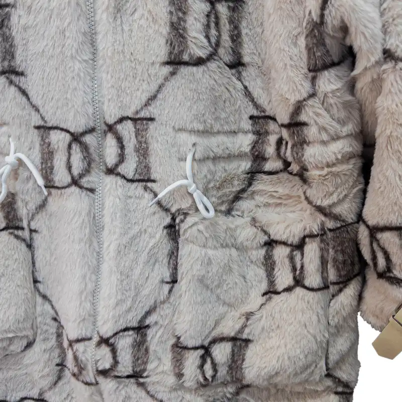 پالتو زنانه مدل گیسو D2