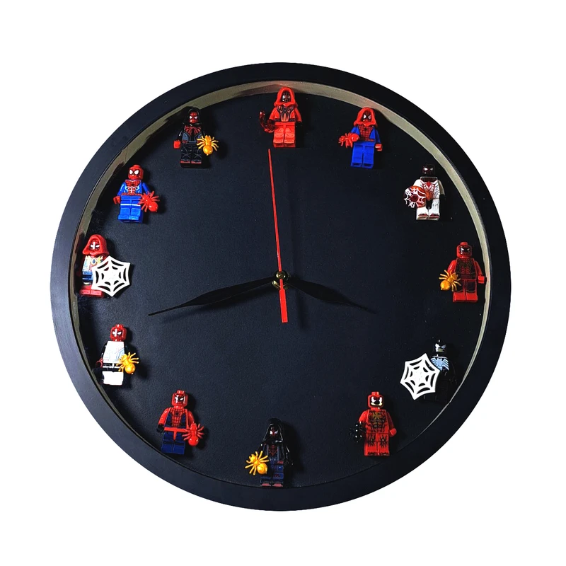 ساعت دیواری مکانیکی مدل spider طرح مرد عنکبوتی کد 01