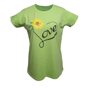 تی شرت آستین کوتاه زنانه مدل لاو گل