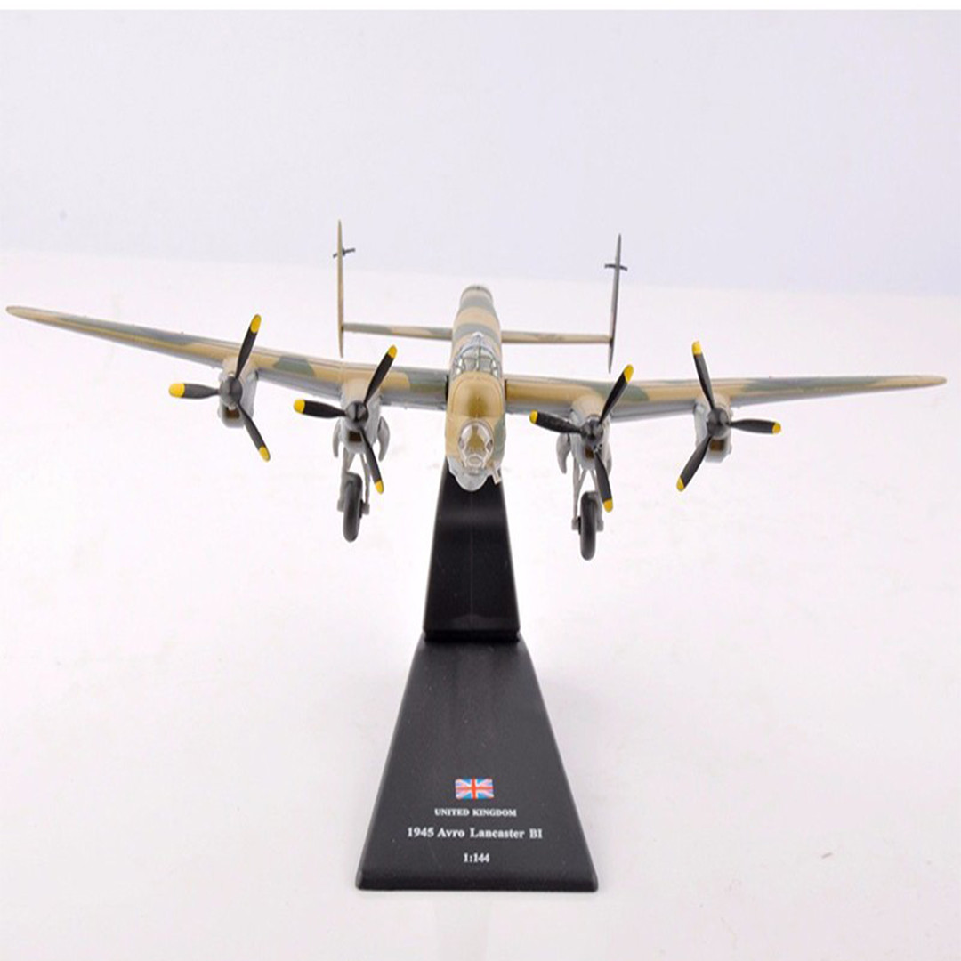 ماکت هواپیما مدل avro lancaster 617