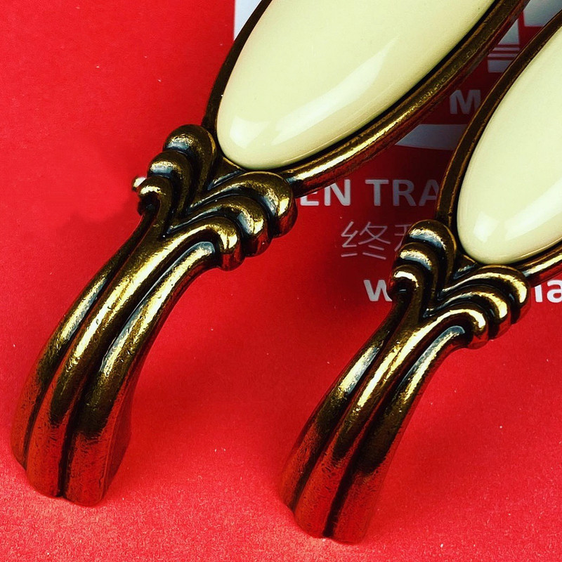 دستگیره کابینت مدل 255 دستگیره کابینت مدل 255