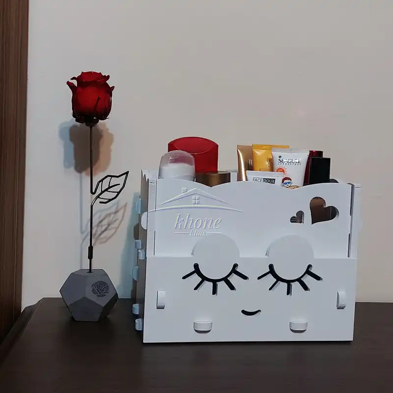 شلف رومیزی خونه خاص مدل آرایشی طرح چشمک