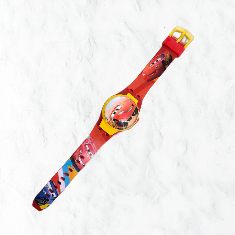 ساعت مچی دیجیتال مدل بند سیلیکونی قاب چرخان طرح مک کویین ساعت مچی دیجیتال مدل بند سیلیکونی قاب چرخان طرح مک کویین