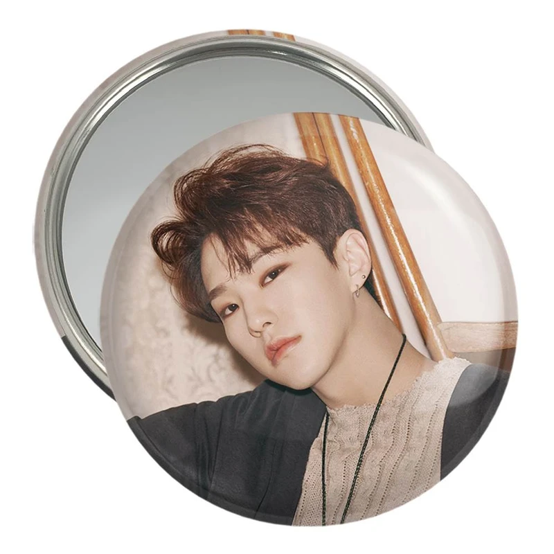 آینه جیبی خندالو مدل هوشی گروه سونتین Seventeen  کد 21531