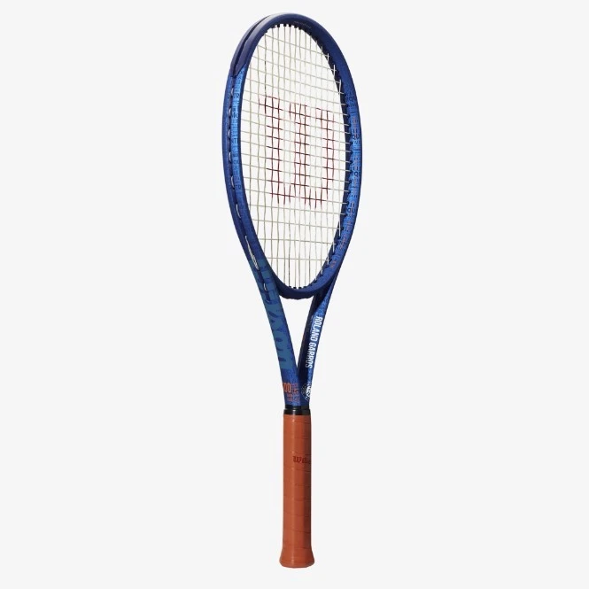 راکت تنیس ویلسون مدل Clash 100 Roland Garros v2 grip3
