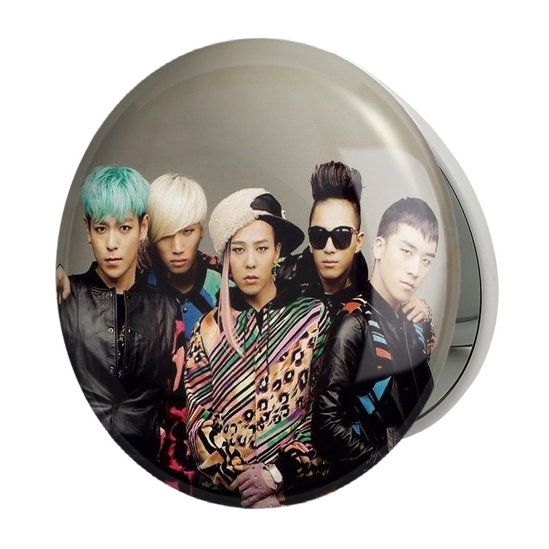 آینه جیبی خندالو طرح گروه بیگ بنگ BIGBANG مدل تاشو کد 12577 